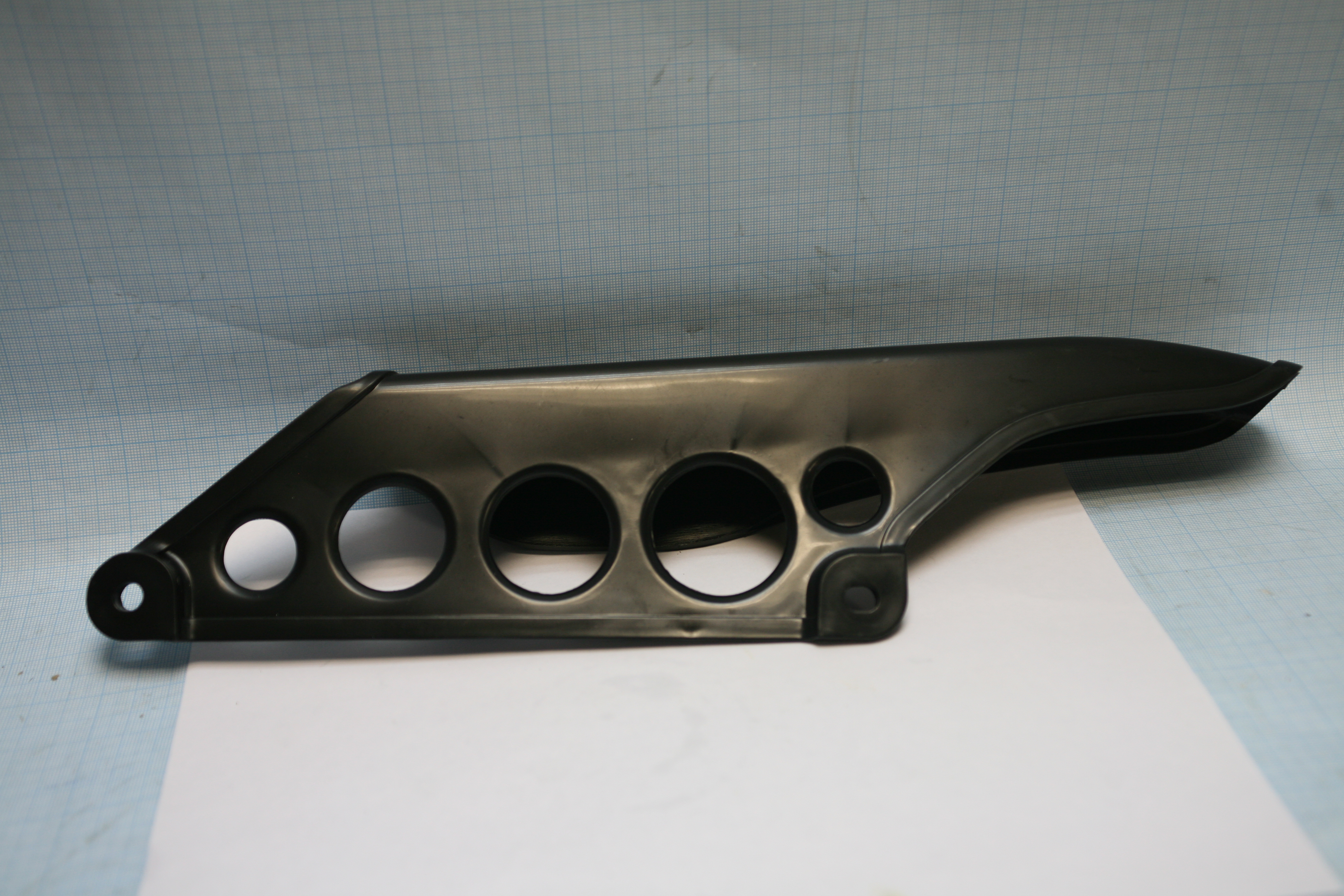 MX-250R Защита цепи на 250СС (241215-225-0000)